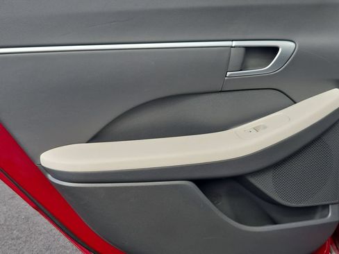 Used 2025 Hyundai Sonata SEL FWD image 27
