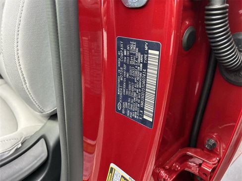 New 2026 Hyundai Tucson Blue SE image 30