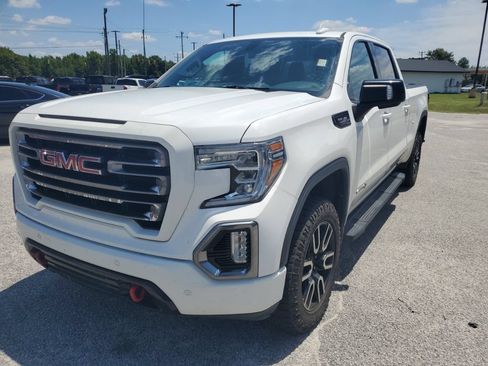 Used 2020 GMC Sierra 1500 AT4 w/ AT4 Premium Package AWD/4WD image 2