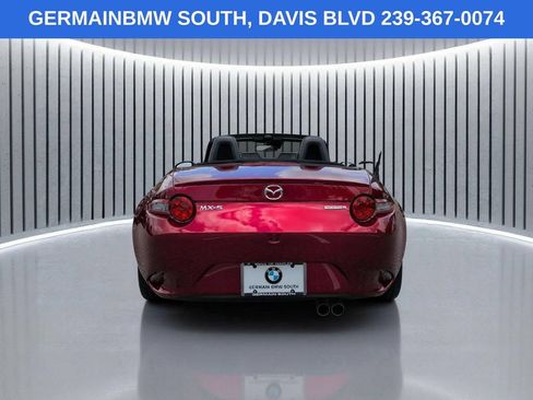 Used 2021 MAZDA MX-5 Miata Sport RWD image 6