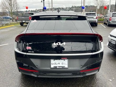 New 2025 Kia EV6 Light w/ Light LR Technology Package image 6