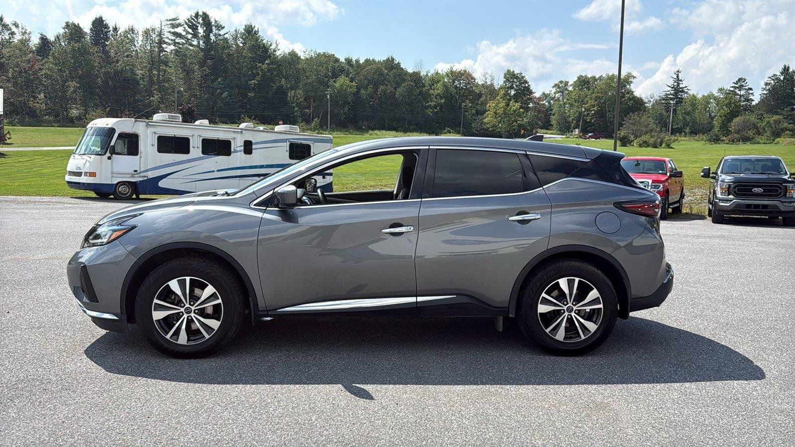 Used 2023 Nissan Murano S AWD/4WD image 5