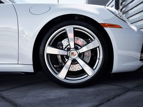 Used 2024 Porsche 911 Carrera 4S image 20