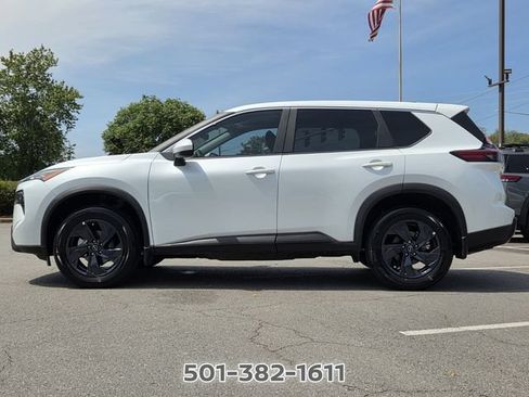 Certified 2026 Nissan Rogue SV w/ Cold Weather Package FWD image 2