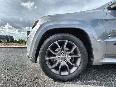 Used 2020 Jeep Grand Cherokee High Altitude AWD/4WD image 18