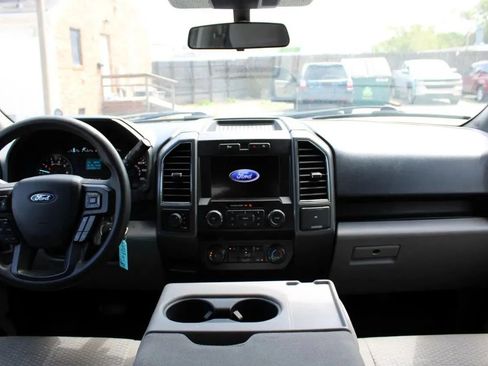 Used 2019 Ford F150 XLT image 13