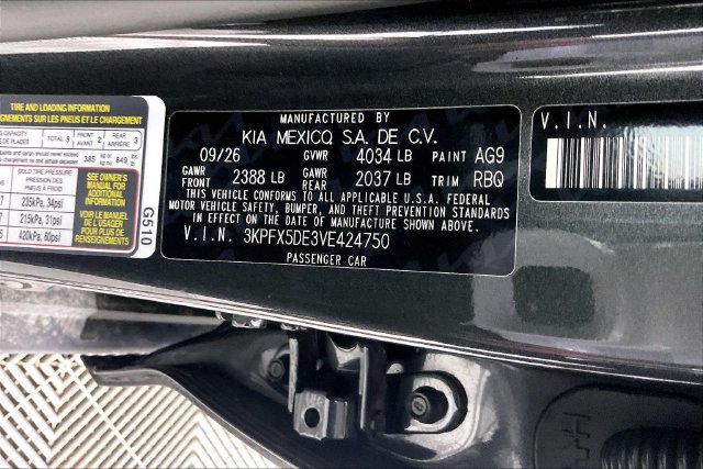 New 2027 Kia K4 EX FWD image 9