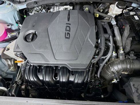 Certified 2025 Hyundai Santa Cruz SEL FWD image 34