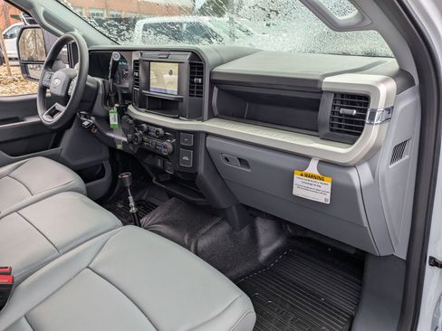 New 2026 Ford F450 XL RWD image 32