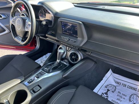 Used 2024 Chevrolet Camaro LT w/ RS Package image 18