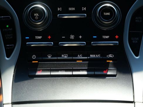 Used 2018 Lincoln MKX Select w/ Select Plus Package AWD/4WD image 17