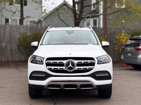 Used 2022 Mercedes-Benz GLS 450 4MATIC image 9