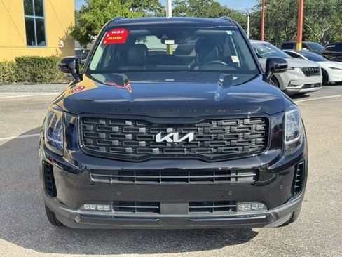 Certified 2022 Kia Telluride SX w/ Nightfall Edition Package AWD/4WD image 6