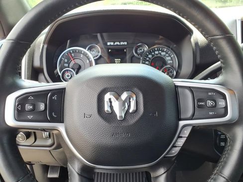 Certified 2024 RAM 2500 Big Horn w/ Night Edition AWD/4WD image 5