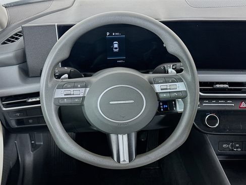 Used 2025 Hyundai Sonata SEL FWD image 18
