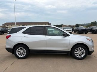Used 2021 Chevrolet Equinox LS w/ LS Convenience Package AWD/4WD video 2