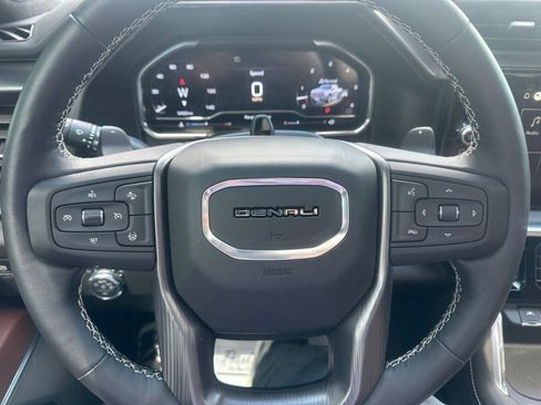 Used 2025 GMC Sierra 1500 Denali Ultimate AWD/4WD image 34