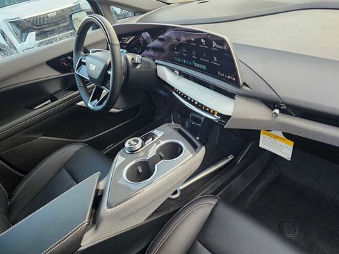 New 2026 Cadillac Optiq Sport 1 image 11