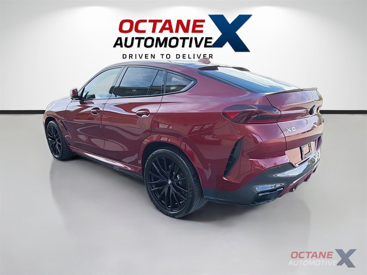 Used 2022 BMW X6 xDrive40i w/ Executive Package AWD/4WD image 5