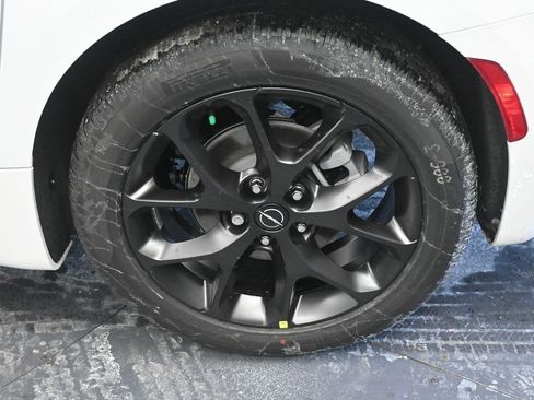 New 2026 Chrysler Pacifica Limited image 11