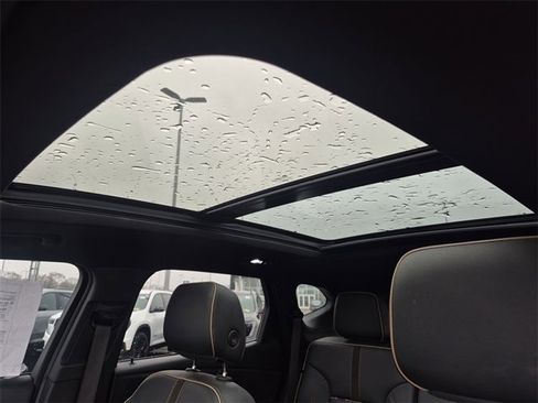 Certified 2022 Chevrolet Blazer Premier w/ Enhanced Convenience Package image 19