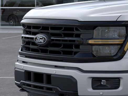 New 2025 Ford F150 XLT w/ Equipment Group 302A MID AWD/4WD image 17