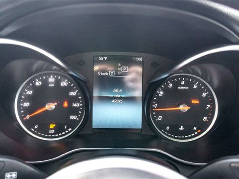 Used 2022 Mercedes-Benz GLC 300 4MATIC image 22