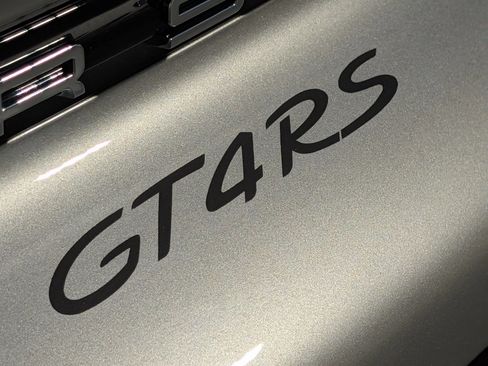 Used 2024 Porsche 718 Cayman GT4 RS image 17