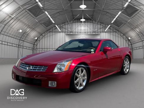 Used 2005 Cadillac XLR RWD image 1