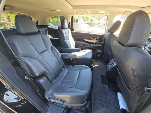 Used 2020 Subaru Ascent Limited w/ Technology Package AWD/4WD image 13