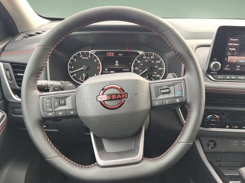 New 2026 Nissan Rogue SV AWD/4WD image 9