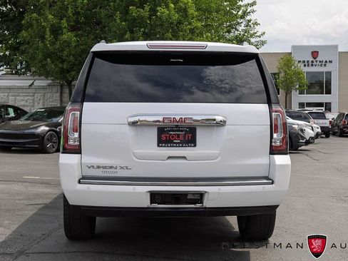 Used 2016 GMC Yukon XL Denali w/ Open Road Package AWD/4WD image 24