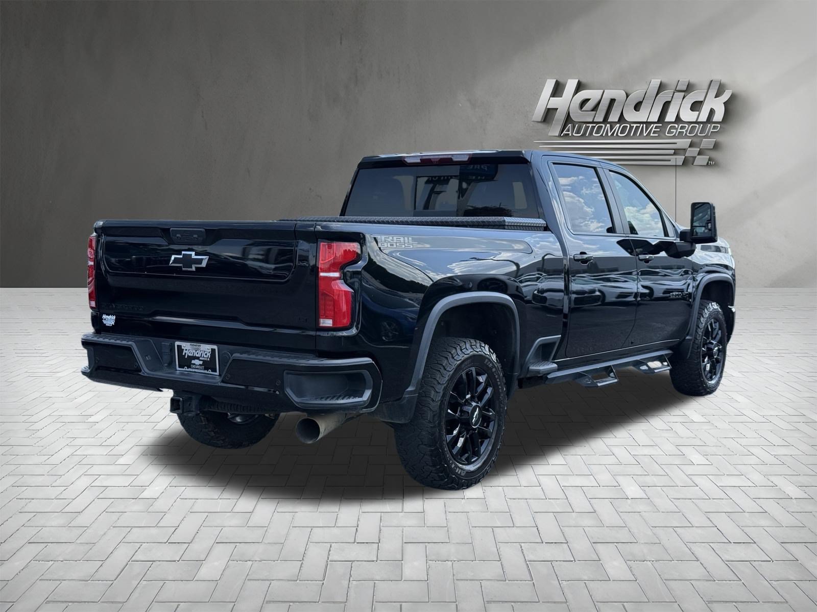 Used 2025 Chevrolet Silverado 2500 LT w/ Trail Boss Package AWD/4WD image 10