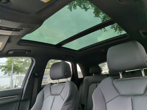 Used 2023 Audi Q3 2.0T Premium w/ Black Optic Sport Package image 27