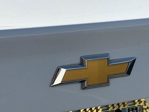Used 2019 Chevrolet Cruze LS FWD image 12