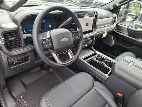 New 2026 Ford F350 Platinum w/ FX4 Off-Road Package image 18
