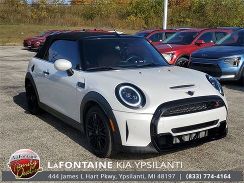 Used 2024 MINI Cooper S image 3