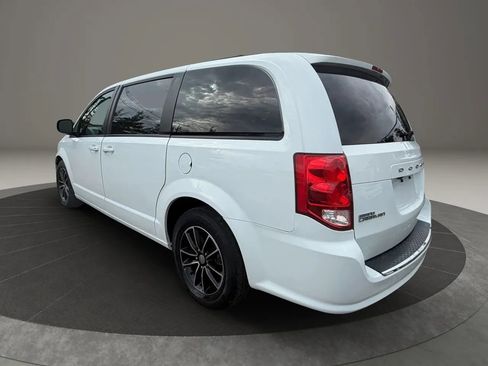 Used 2019 Dodge Grand Caravan GT FWD image 7