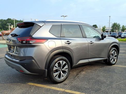 Used 2023 Nissan Rogue SV w/ SV Premium B Package AWD/4WD image 10