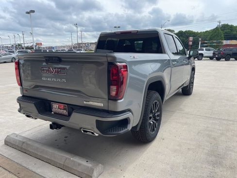 New 2026 GMC Sierra 1500 Elevation w/ X31 Off-Road Package AWD/4WD image 6