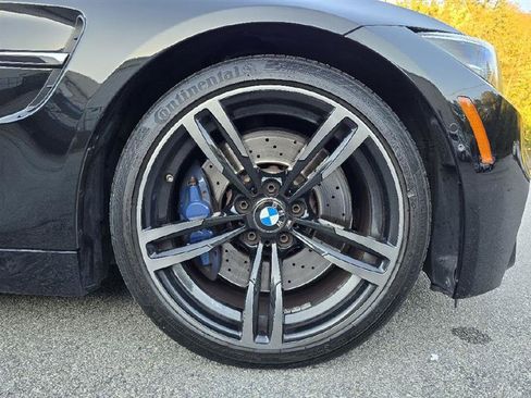 Used 2018 BMW M4 Coupe image 18