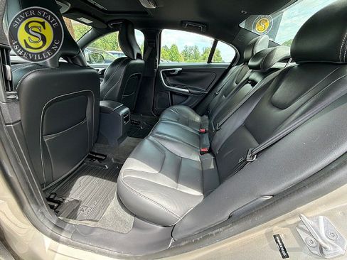 Used 2015 Volvo S60 T6 w/ Convenience Package FWD image 13