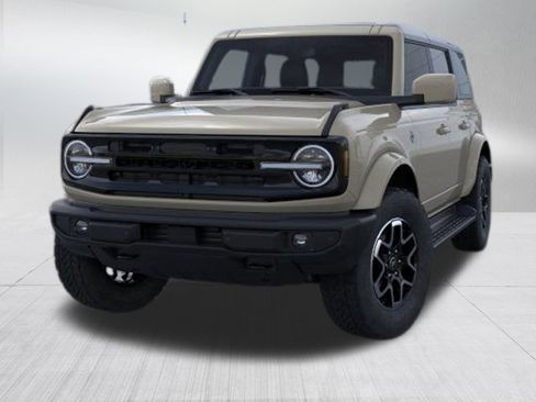 New 2025 Ford Bronco Outer Banks image 2