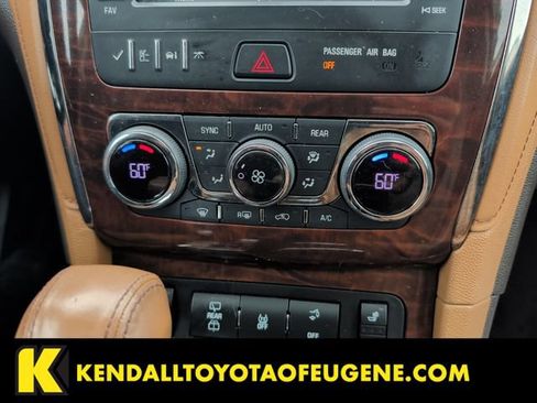 Used 2015 Buick Enclave Leather AWD/4WD image 16