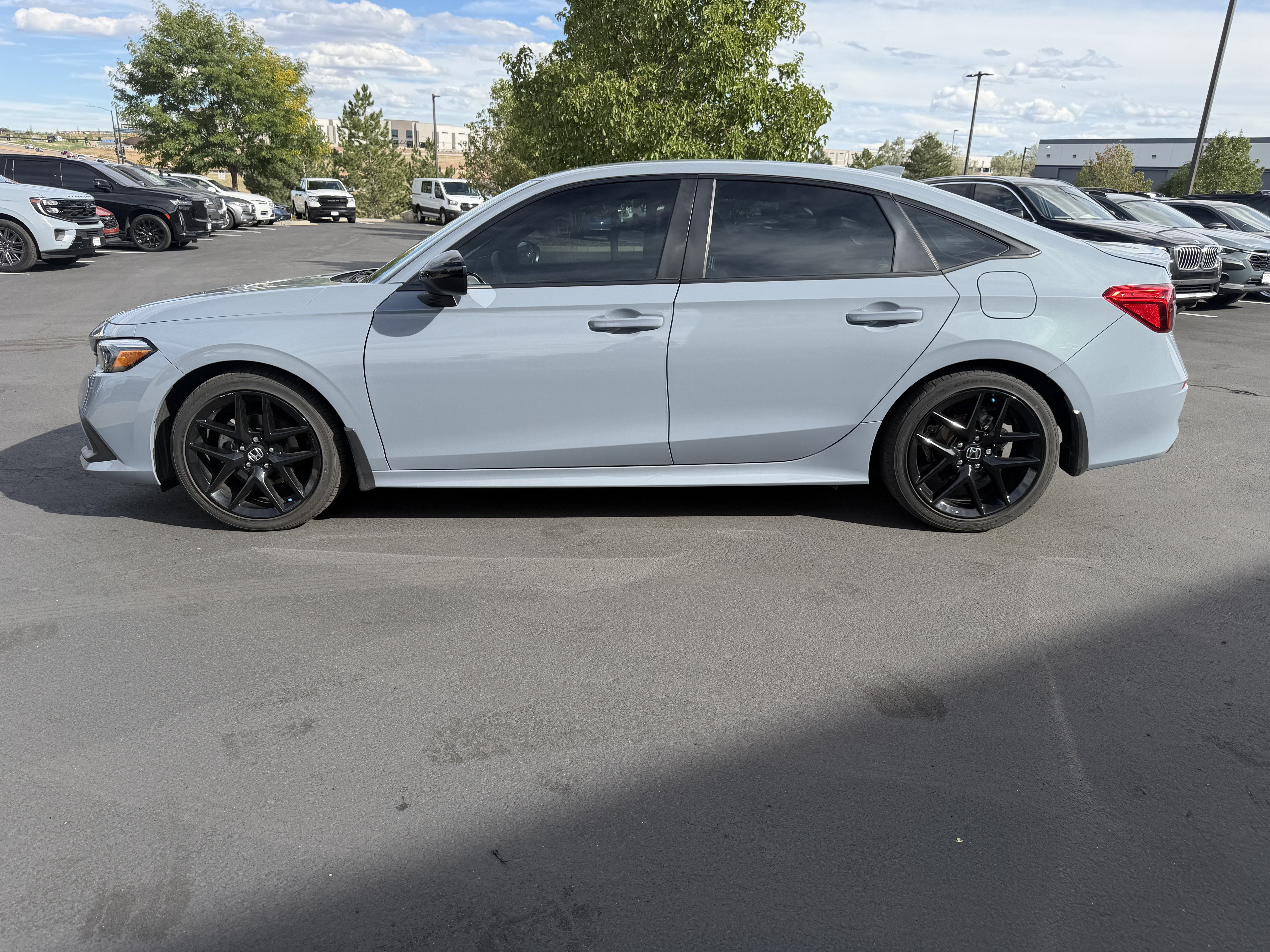 Used 2024 Honda Civic Sport image 4