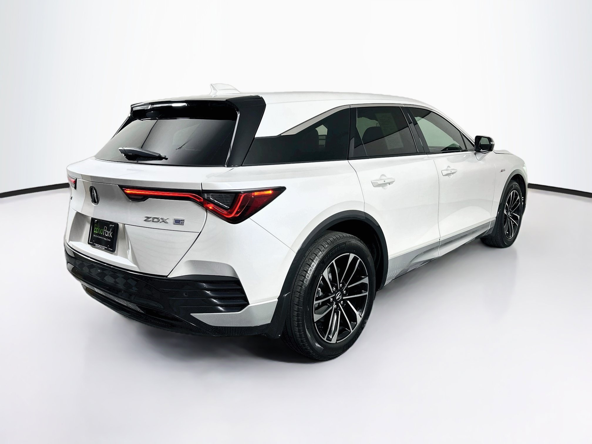 Used 2024 Acura ZDX A-Spec RWD image 9