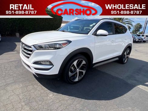 Used 2018 Hyundai Tucson Value w/ Cargo Package FWD image 1