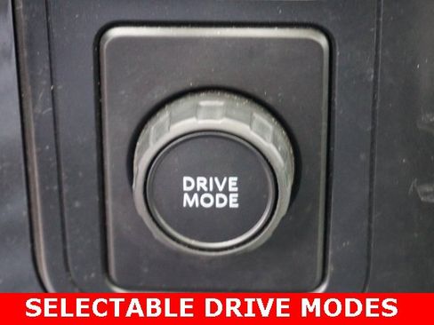 Used 2022 Ford F150 Lariat image 28