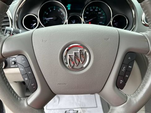 Used 2016 Buick Enclave Leather AWD/4WD image 16