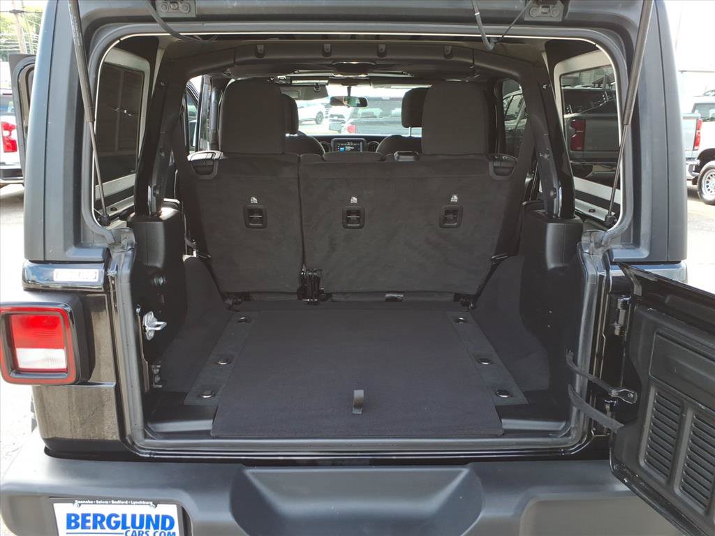 Used 2023 Jeep Wrangler Unlimited Sport AWD/4WD image 14